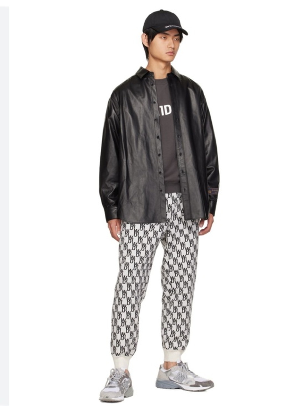 We11done Welldone Intarsia Knit Monogram Logo Pants Button Hem White Black Small